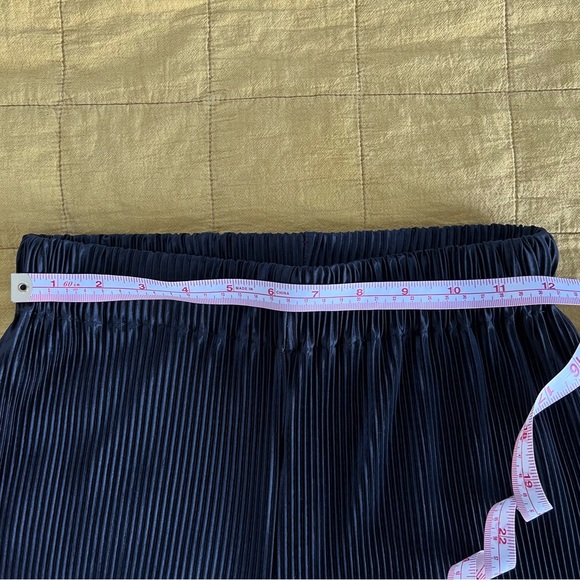 find me now plisse pants - Picture 5 of 7